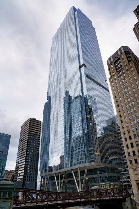 img_110_North_Wacker_16_487x730